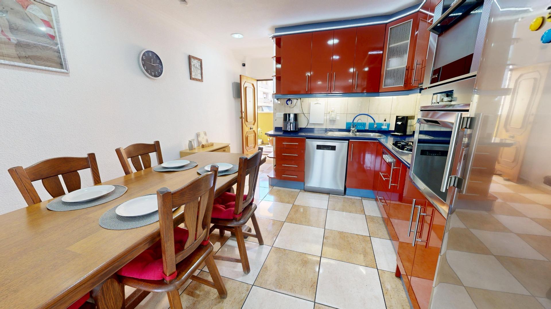 2 Bed, 1 Bath, ApartmentFor Sale, Torrevieja, Alicante