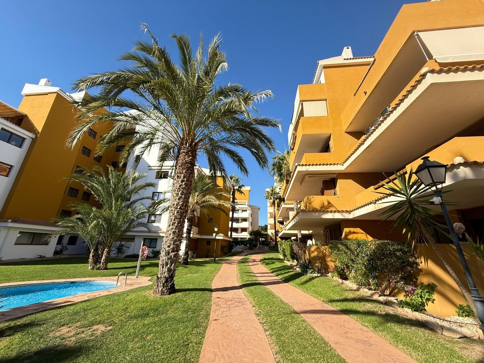 2 Bed, 2 Bath, ApartmentFor Sale, Torrevieja, Alicante