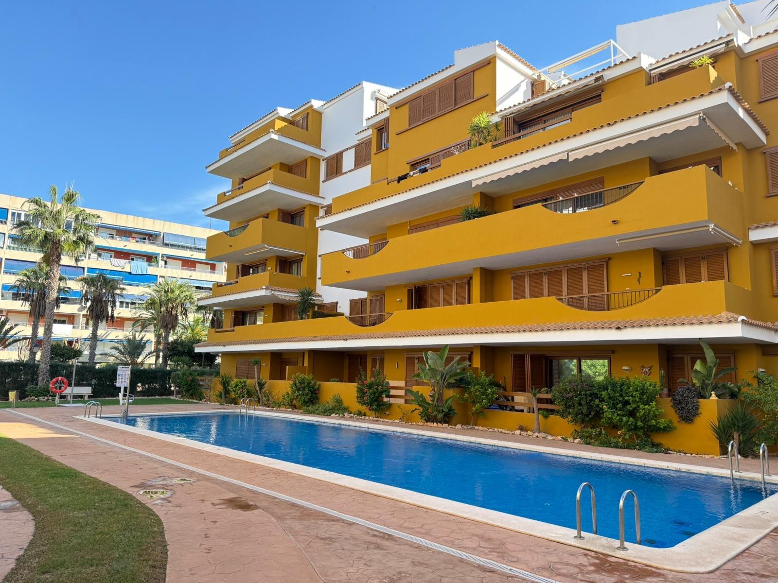2 Bed, 2 Bath, ApartmentFor Sale, Torrevieja, Alicante