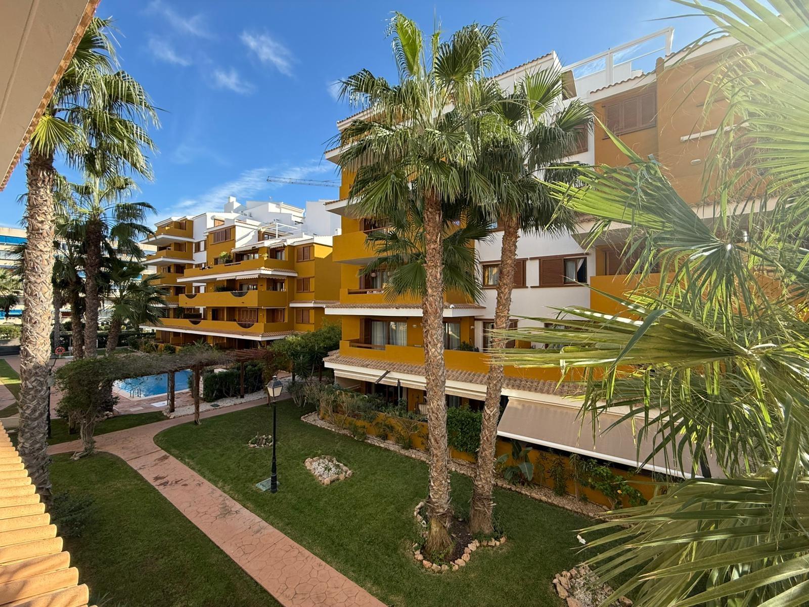 2 Bed, 2 Bath, ApartmentFor Sale, Torrevieja, Alicante