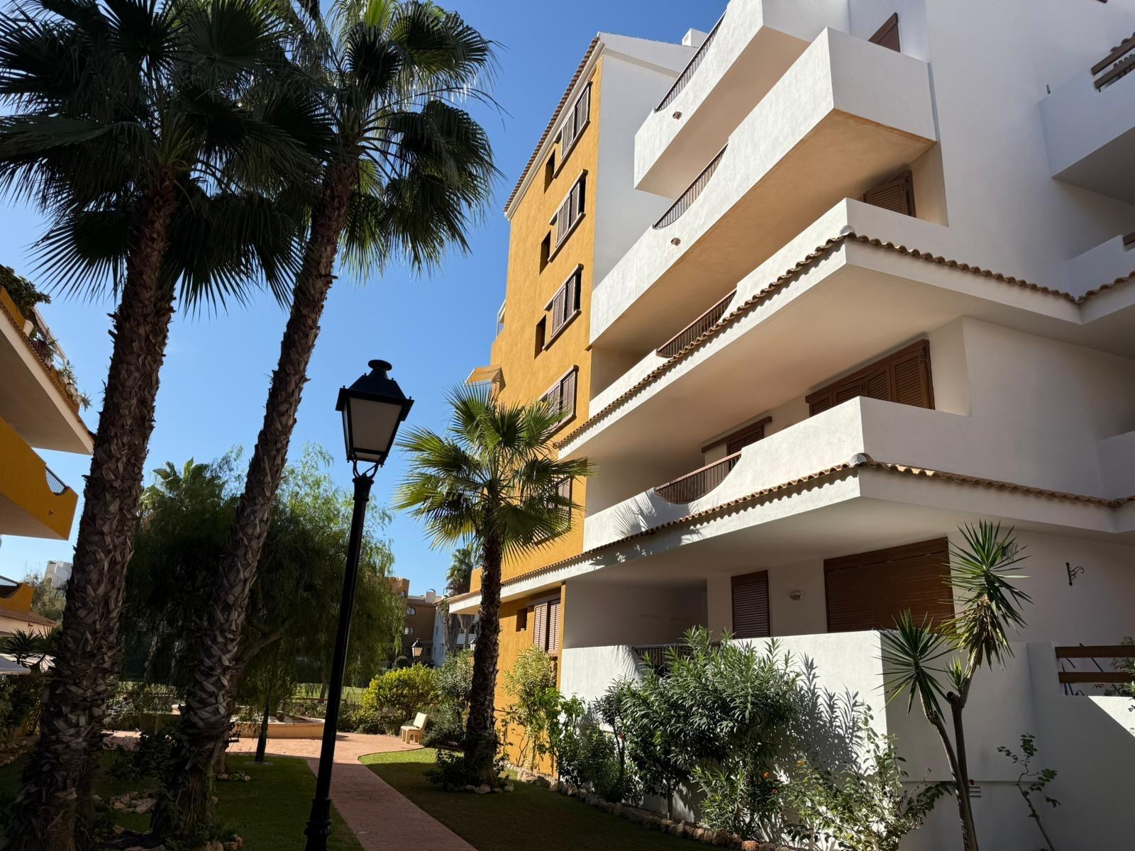 2 Bed, 2 Bath, ApartmentFor Sale, Torrevieja, Alicante