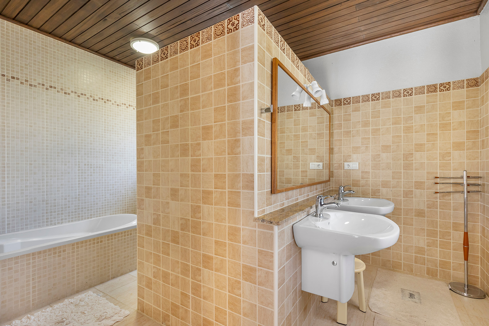 5 Bed, 3 Bath, HouseFor Sale, Orihuela Costa, Alicante