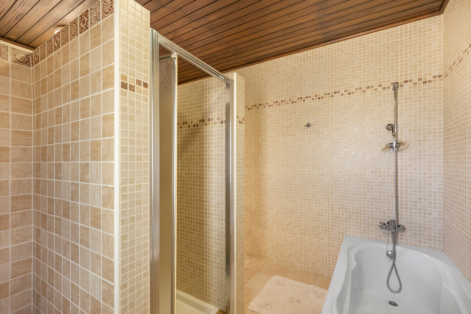 5 Bed, 3 Bath, HouseFor Sale, Orihuela Costa, Alicante