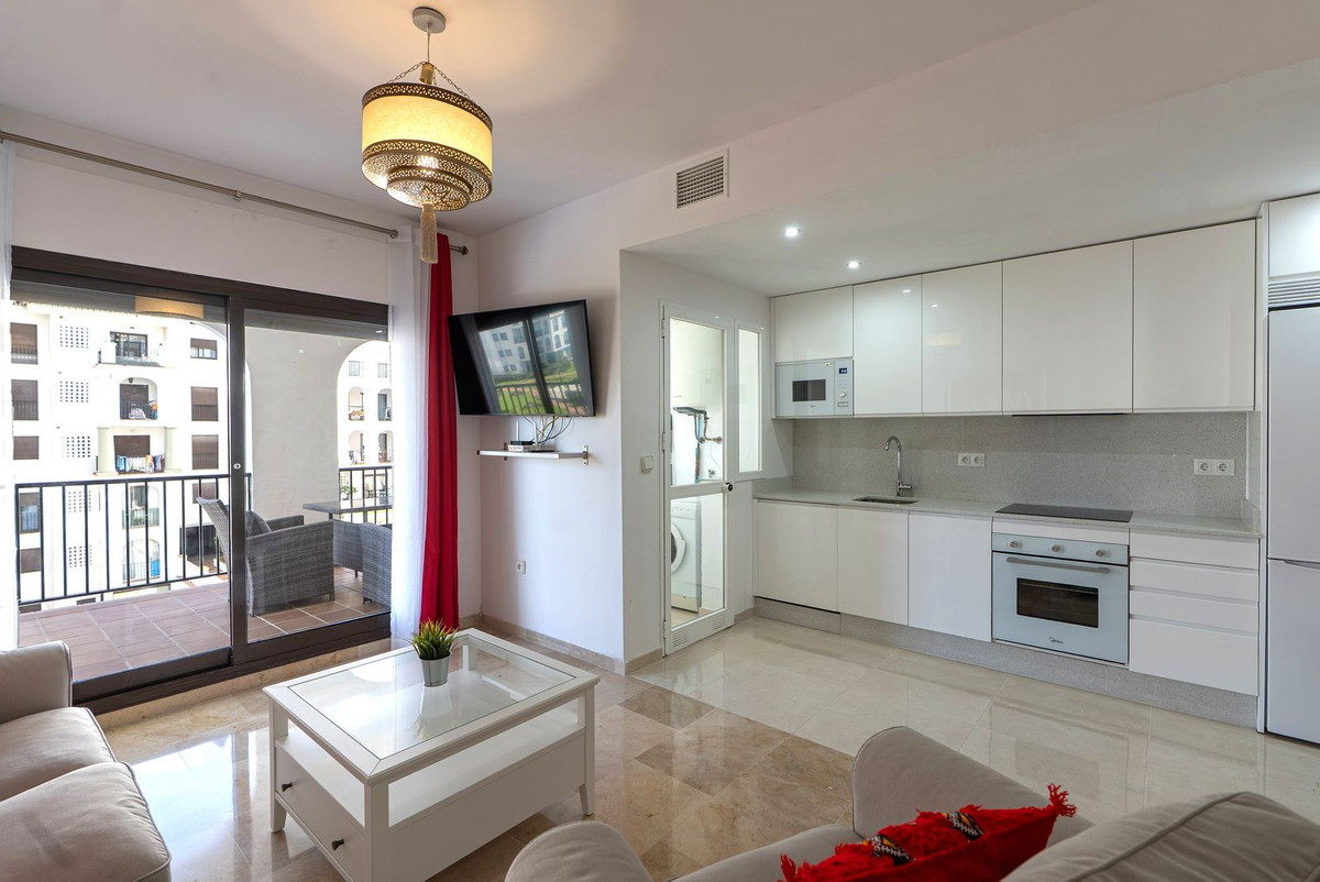 2 Bed, 2 Bath, ApartmentFor Sale, La Duquesa, Malaga