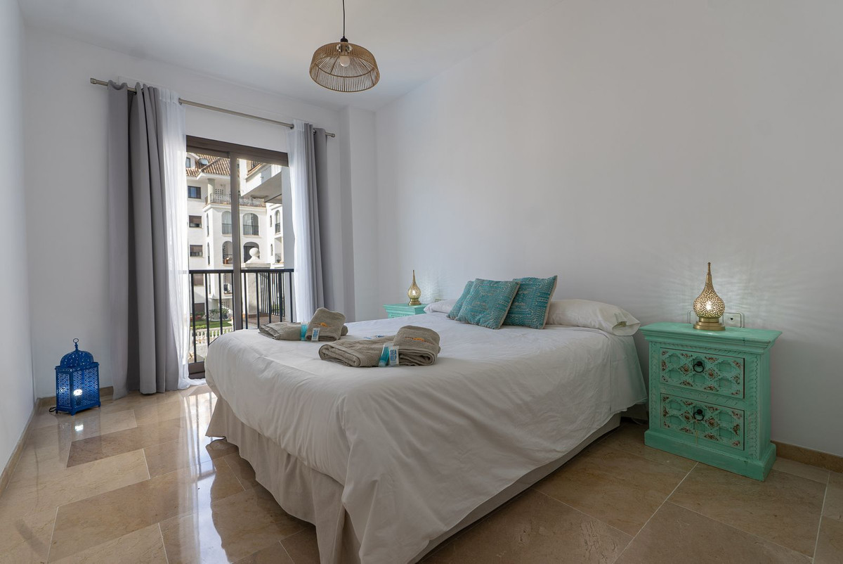 2 Bed, 2 Bath, ApartmentFor Sale, La Duquesa, Malaga