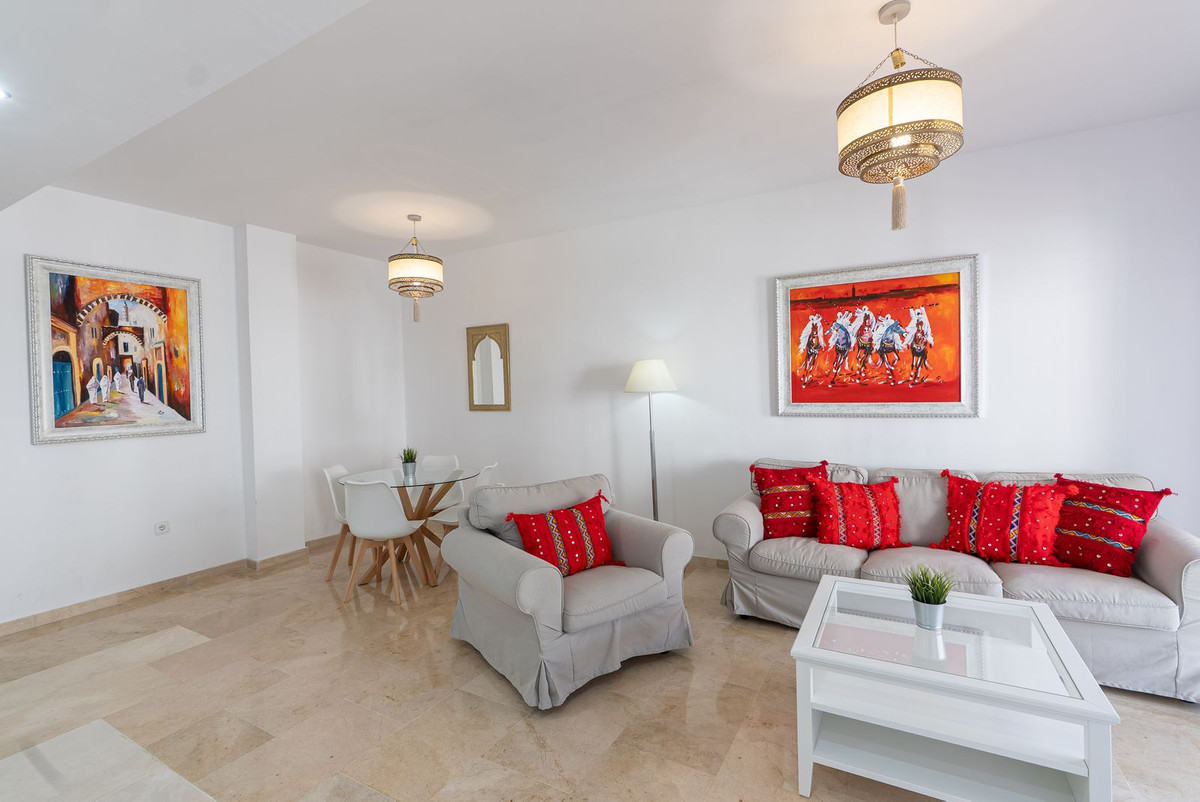 2 Bed, 2 Bath, ApartmentFor Sale, La Duquesa, Malaga