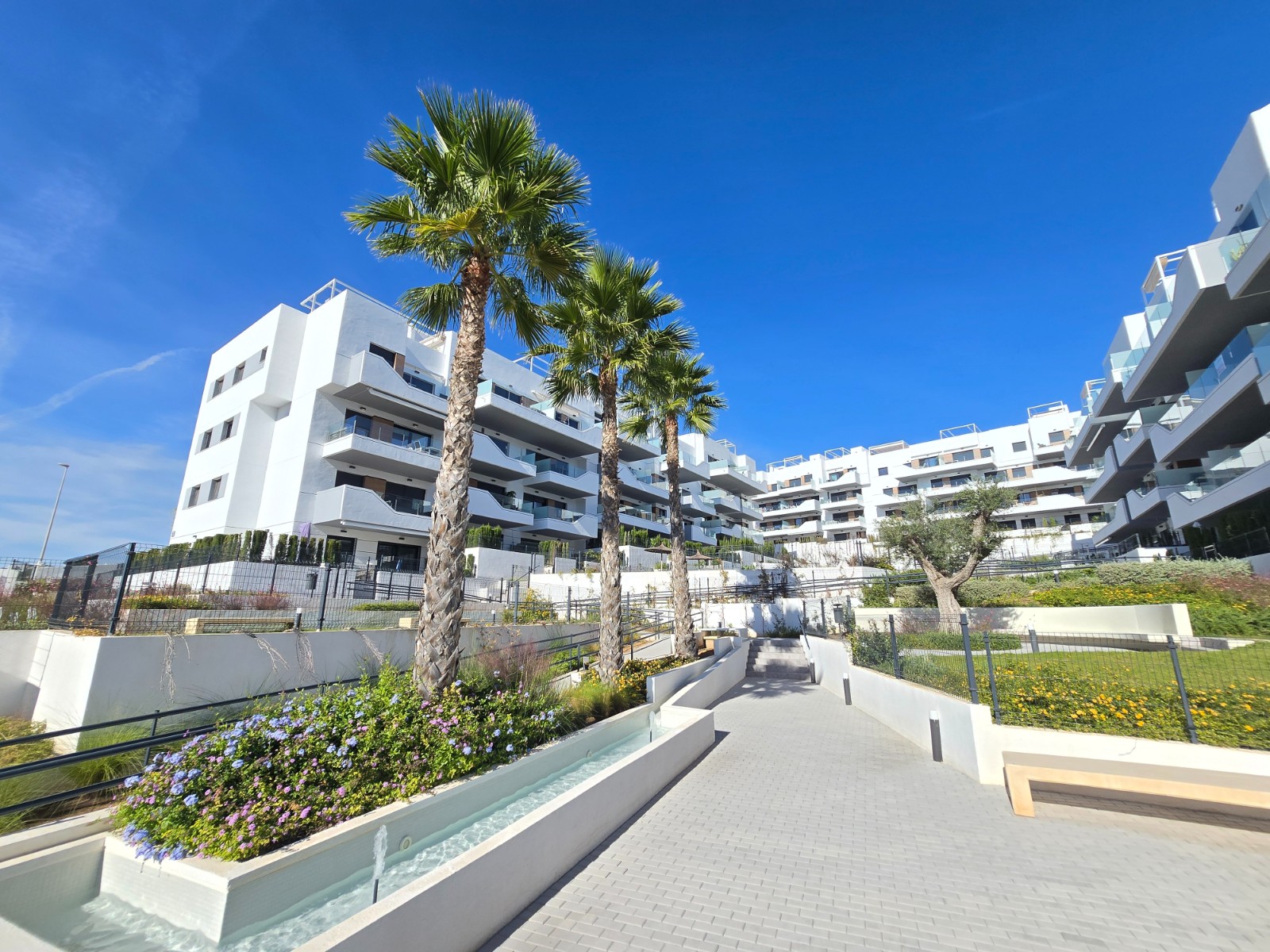 2 Bed, 2 Bath, ApartmentFor Sale, Orihuela Costa, Alicante