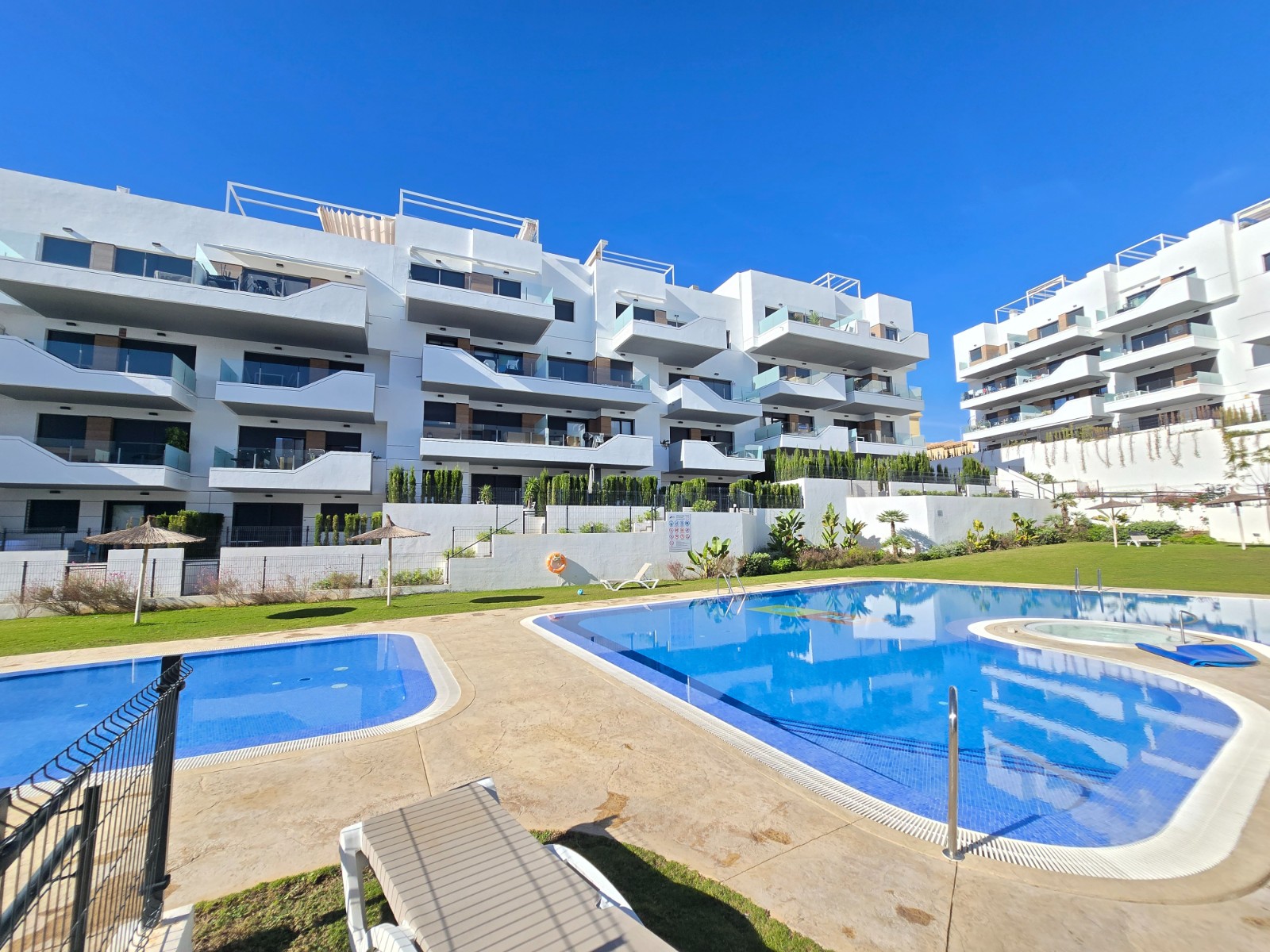 2 Bed, 2 Bath, ApartmentFor Sale, Orihuela Costa, Alicante