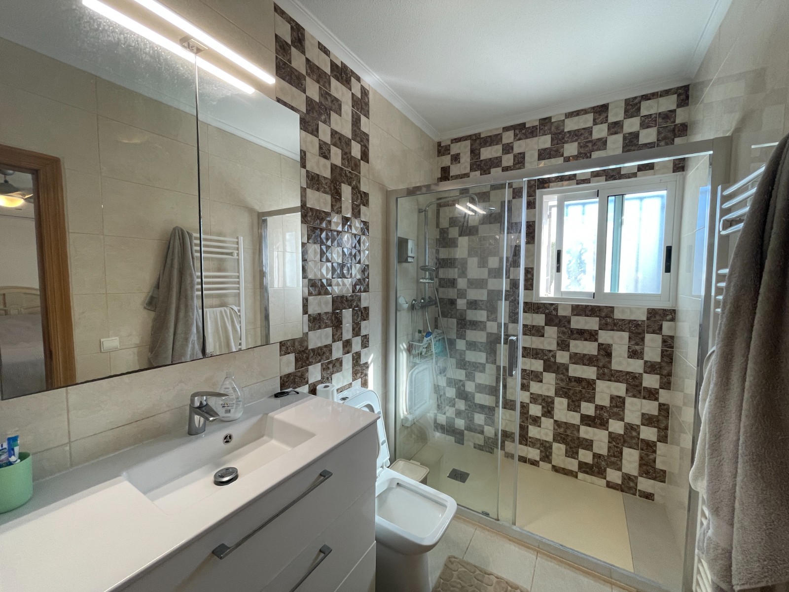 4 Bed, 3 Bath, HouseFor Sale, Catral, Alicante