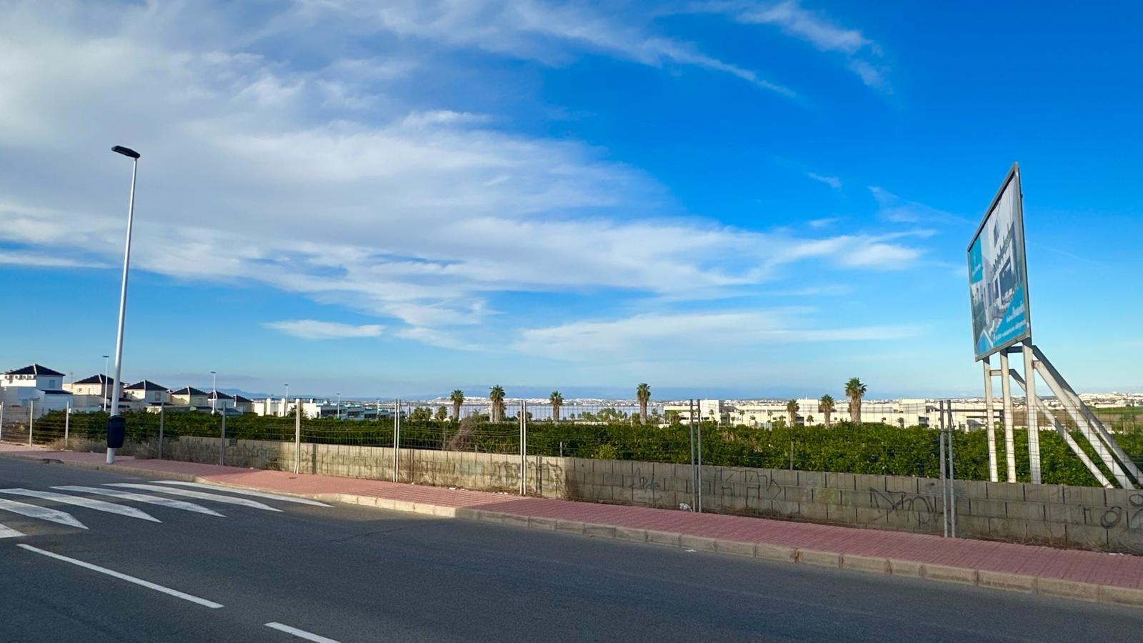 4 Bed, 3 Bath, HouseFor Sale, Torrevieja, Alicante