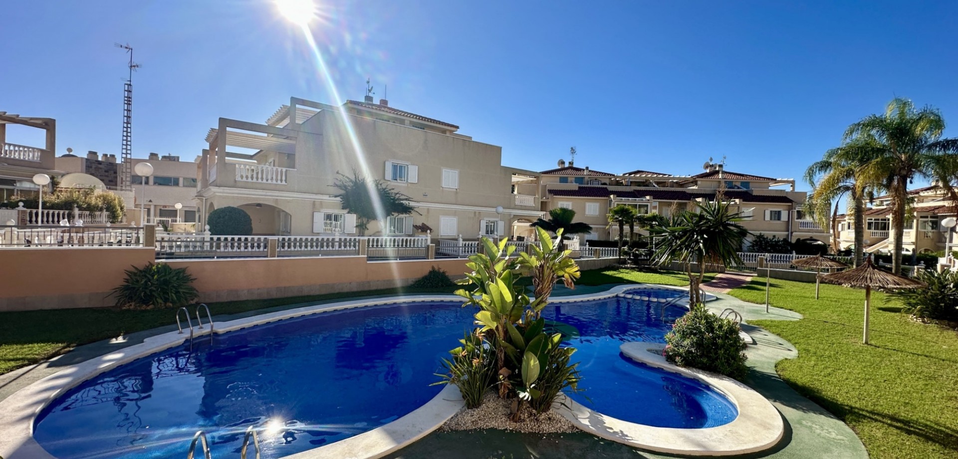 3 Bed, 2 Bath, ApartmentFor Sale, Orihuela Costa, Alicante