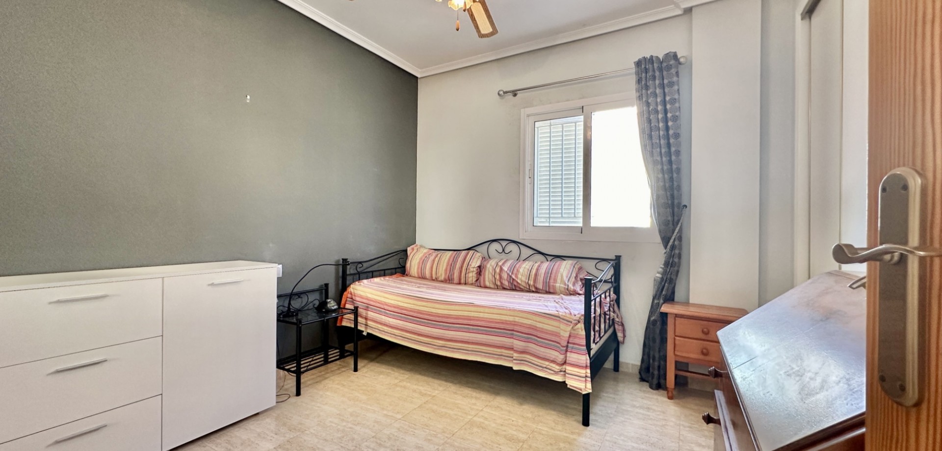 3 Bed, 2 Bath, ApartmentFor Sale, Orihuela Costa, Alicante