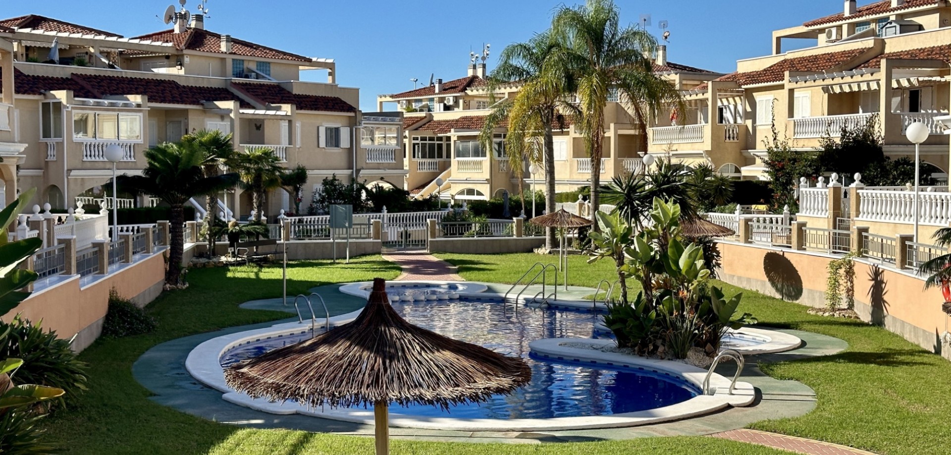 3 Bed, 2 Bath, ApartmentFor Sale, Orihuela Costa, Alicante