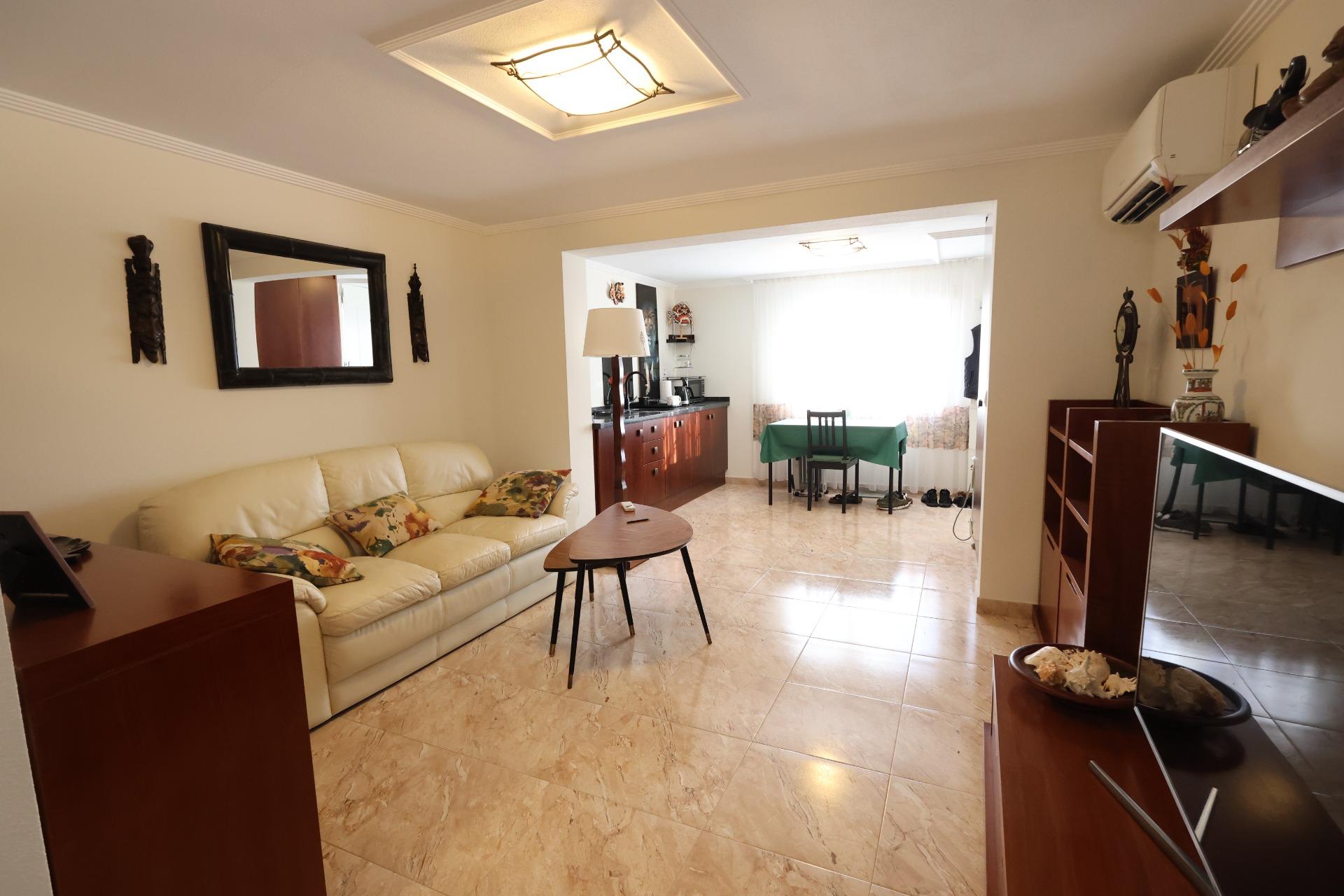 5 Bed, 3 Bath, HouseFor Sale, Torrevieja, Alicante