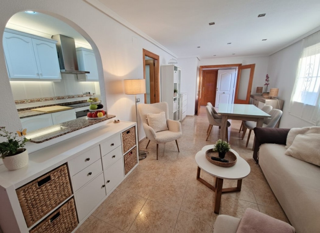 3 Bed, 2 Bath, ApartmentFor Sale, Playa Flamenca, Alicante