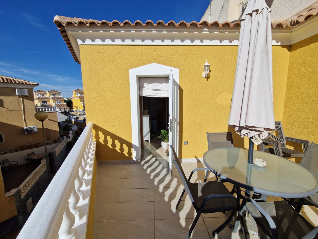 3 Bed, 2 Bath, ApartmentFor Sale, Playa Flamenca, Alicante