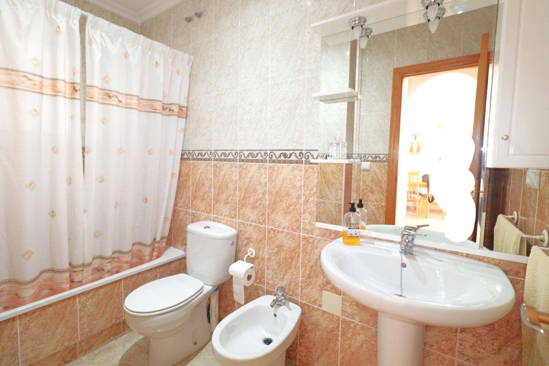 1 Bed, 1 Bath, ApartmentFor Sale, Torrevieja, Alicante