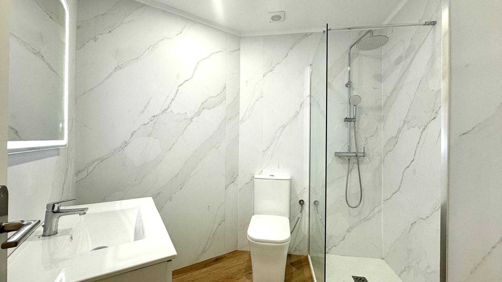 2 Bed, 2 Bath, ApartmentFor Sale, Torrevieja, Alicante