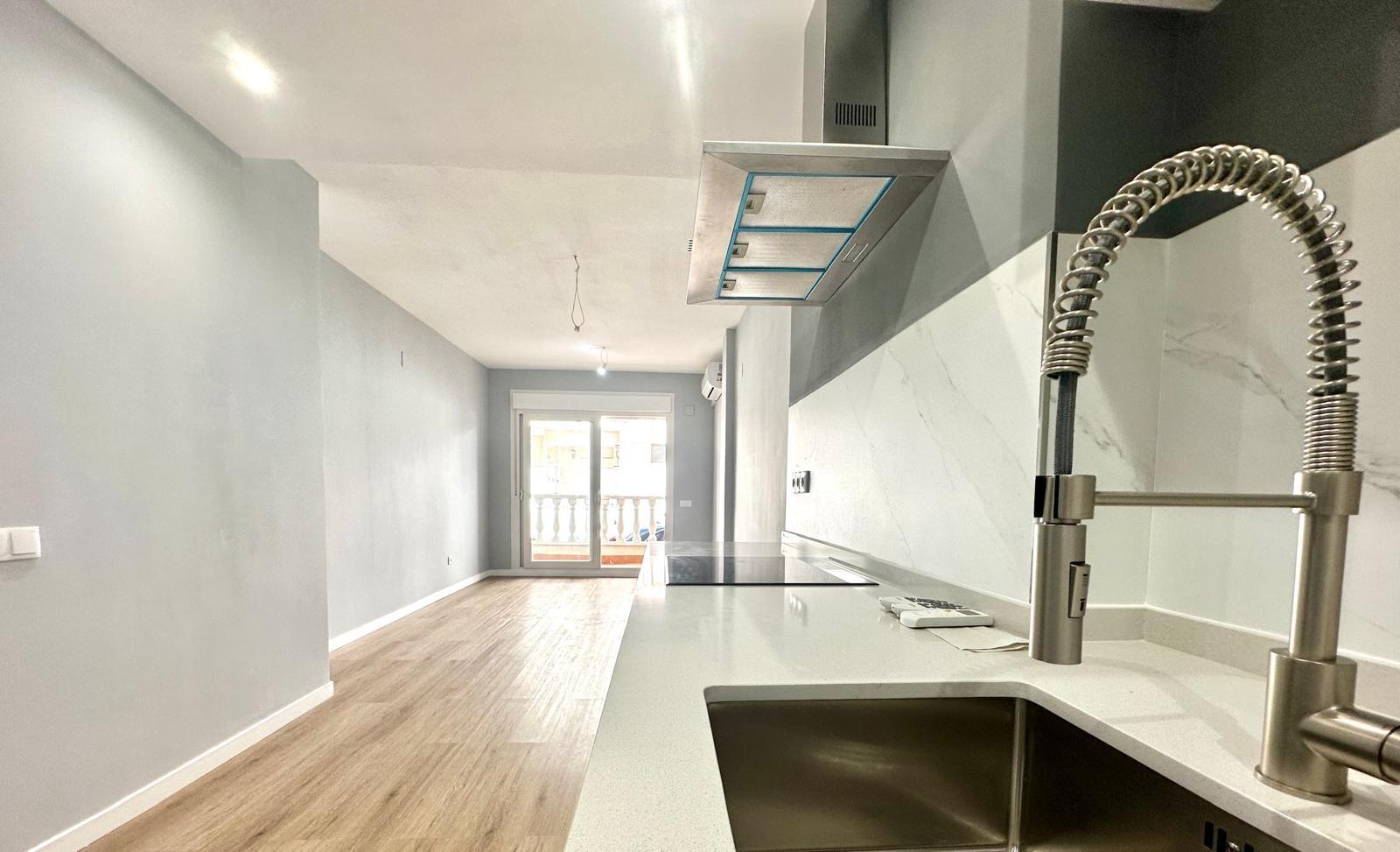 2 Bed, 2 Bath, ApartmentFor Sale, Torrevieja, Alicante