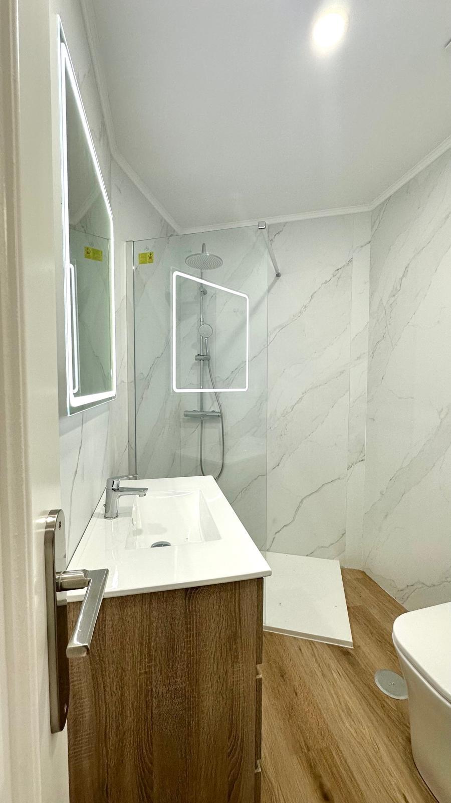 2 Bed, 2 Bath, ApartmentFor Sale, Torrevieja, Alicante