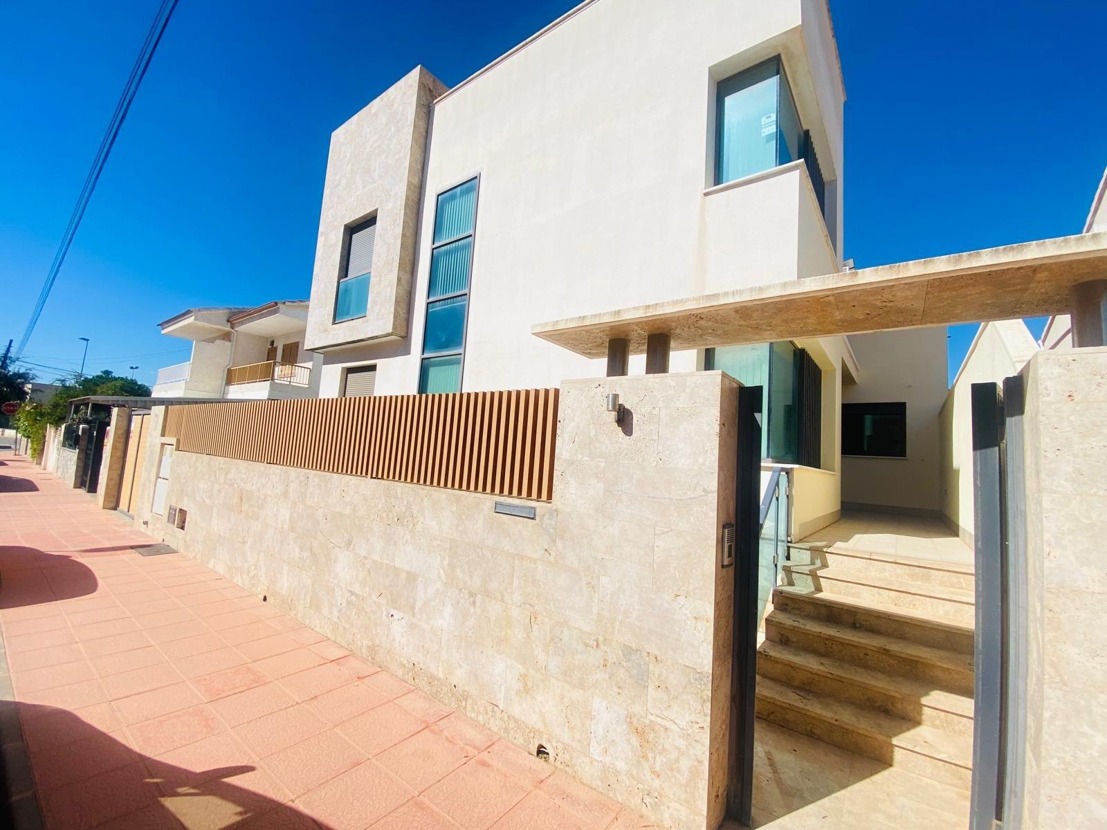 4 Bed, 3 Bath, HouseFor Sale, Santiago De La Ribera, Murcia