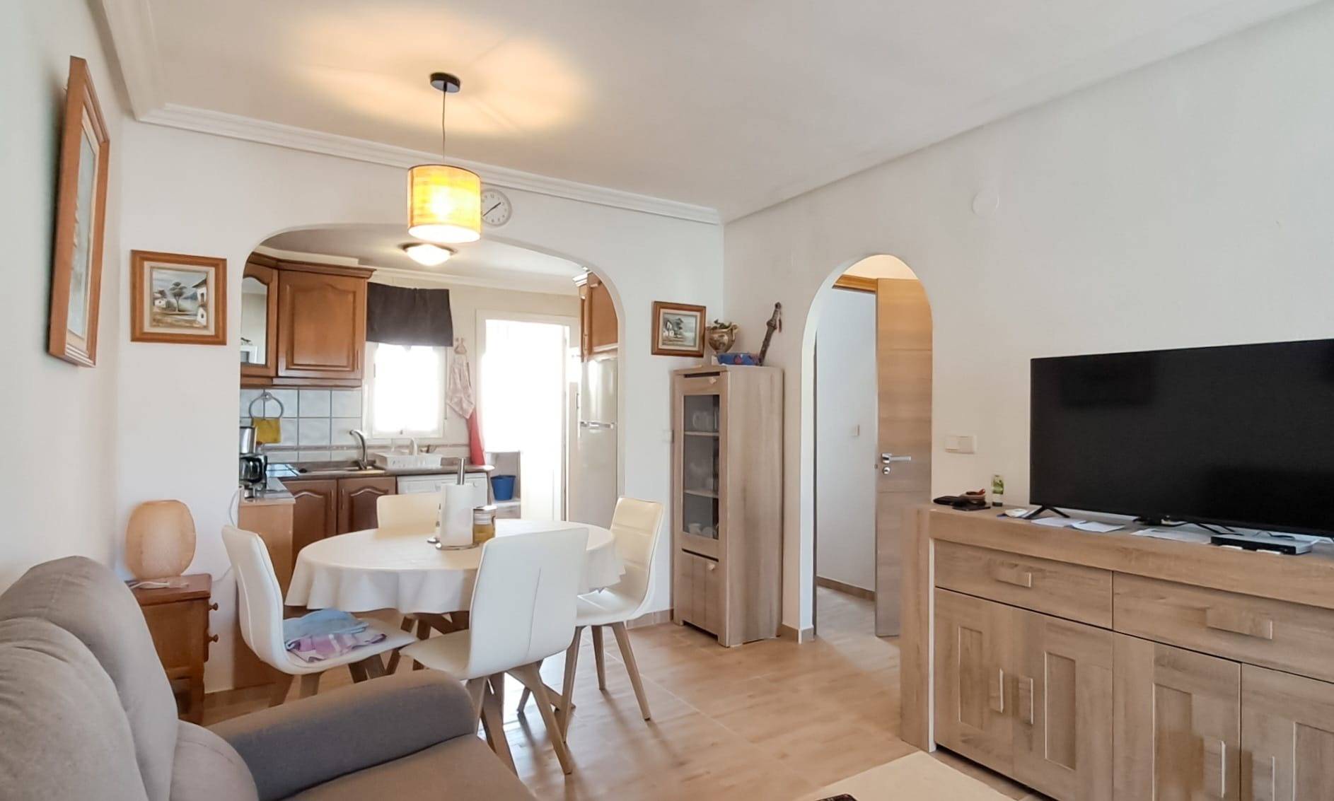 2 Bed, 1 Bath, ApartmentFor Sale, Torrevieja, Alicante
