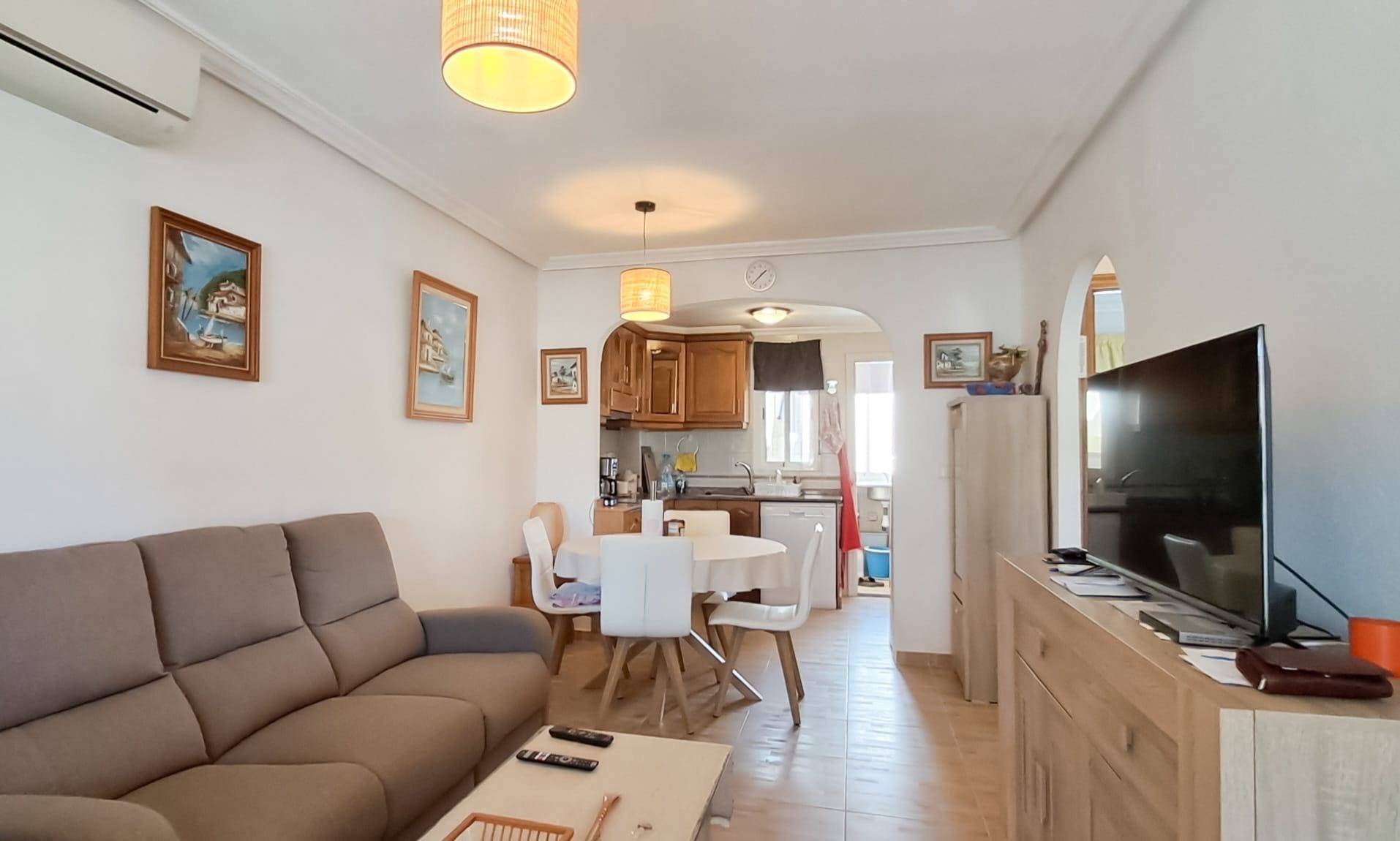 2 Bed, 1 Bath, ApartmentFor Sale, Torrevieja, Alicante