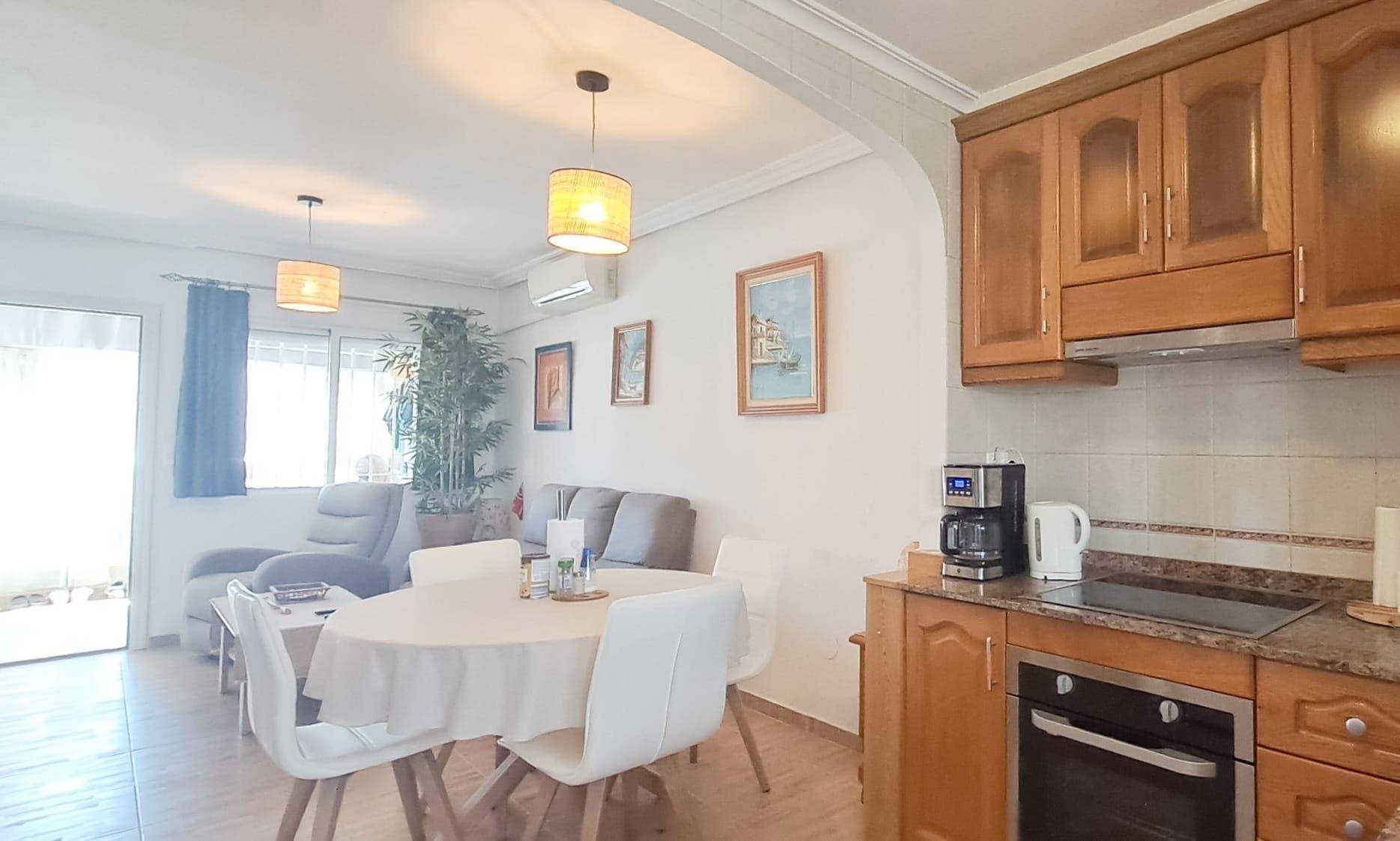 2 Bed, 1 Bath, ApartmentFor Sale, Torrevieja, Alicante