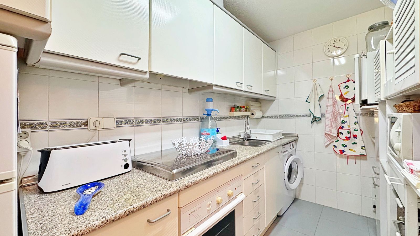 1 Bed, 1 Bath, ApartmentFor Sale, Torrevieja, Alicante