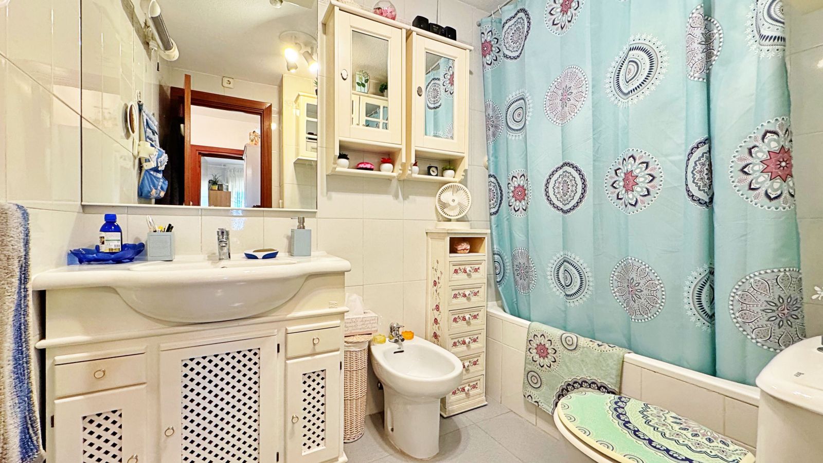 1 Bed, 1 Bath, ApartmentFor Sale, Torrevieja, Alicante