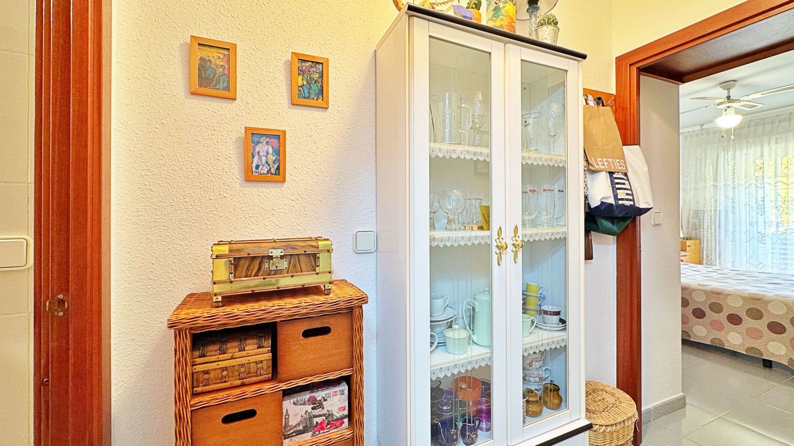 1 Bed, 1 Bath, ApartmentFor Sale, Torrevieja, Alicante