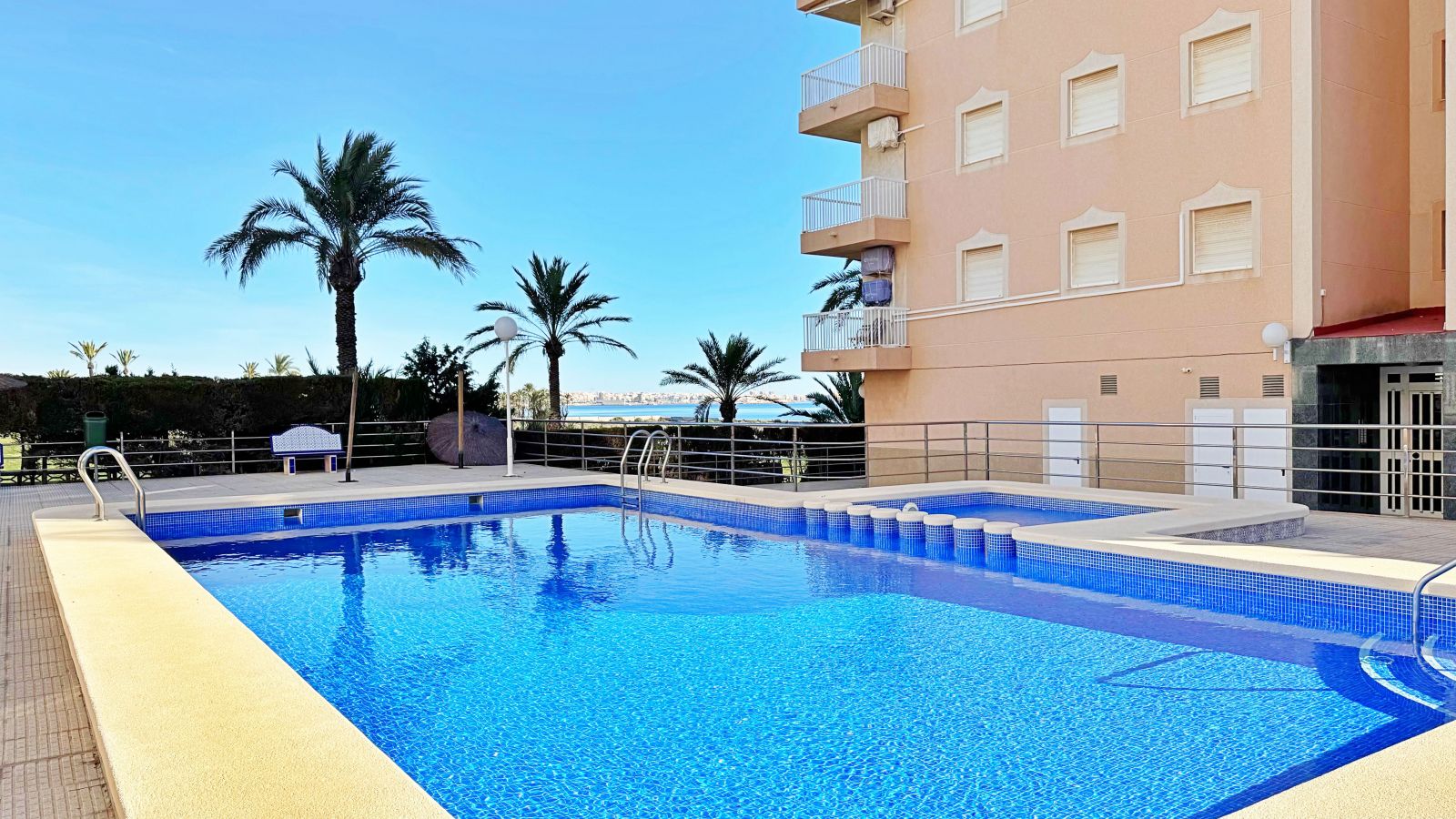 1 Bed, 1 Bath, ApartmentFor Sale, Torrevieja, Alicante