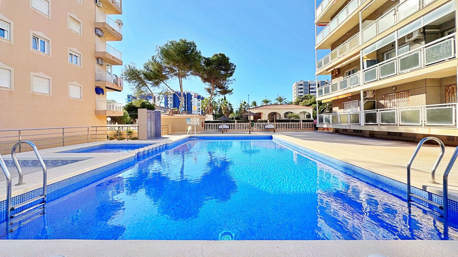 1 Bed, 1 Bath, ApartmentFor Sale, Torrevieja, Alicante