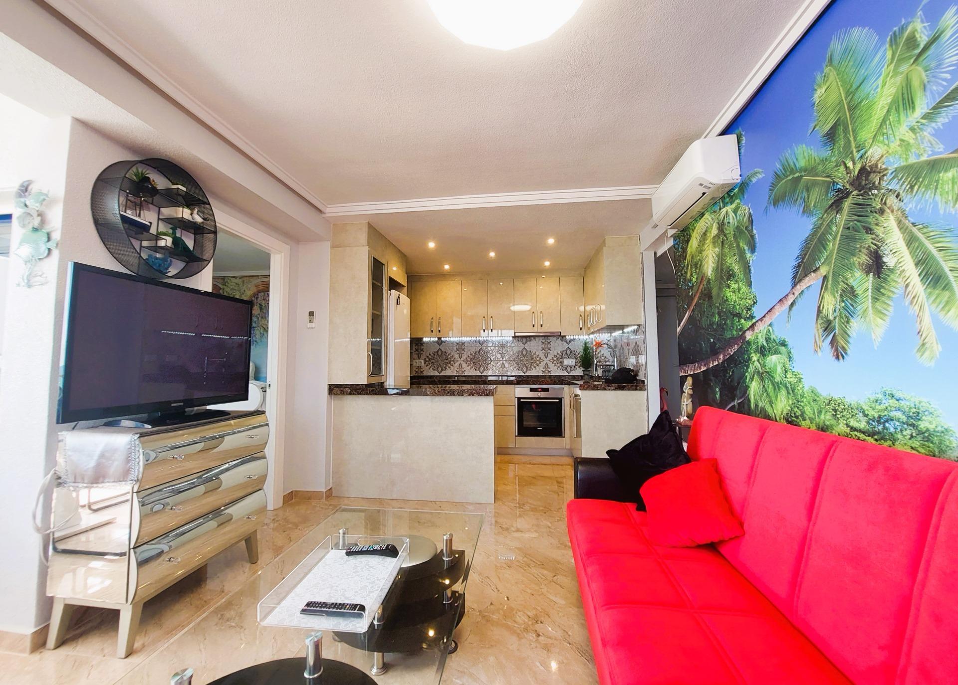 2 Bed, 1 Bath, ApartmentFor Sale, Torrevieja, Alicante