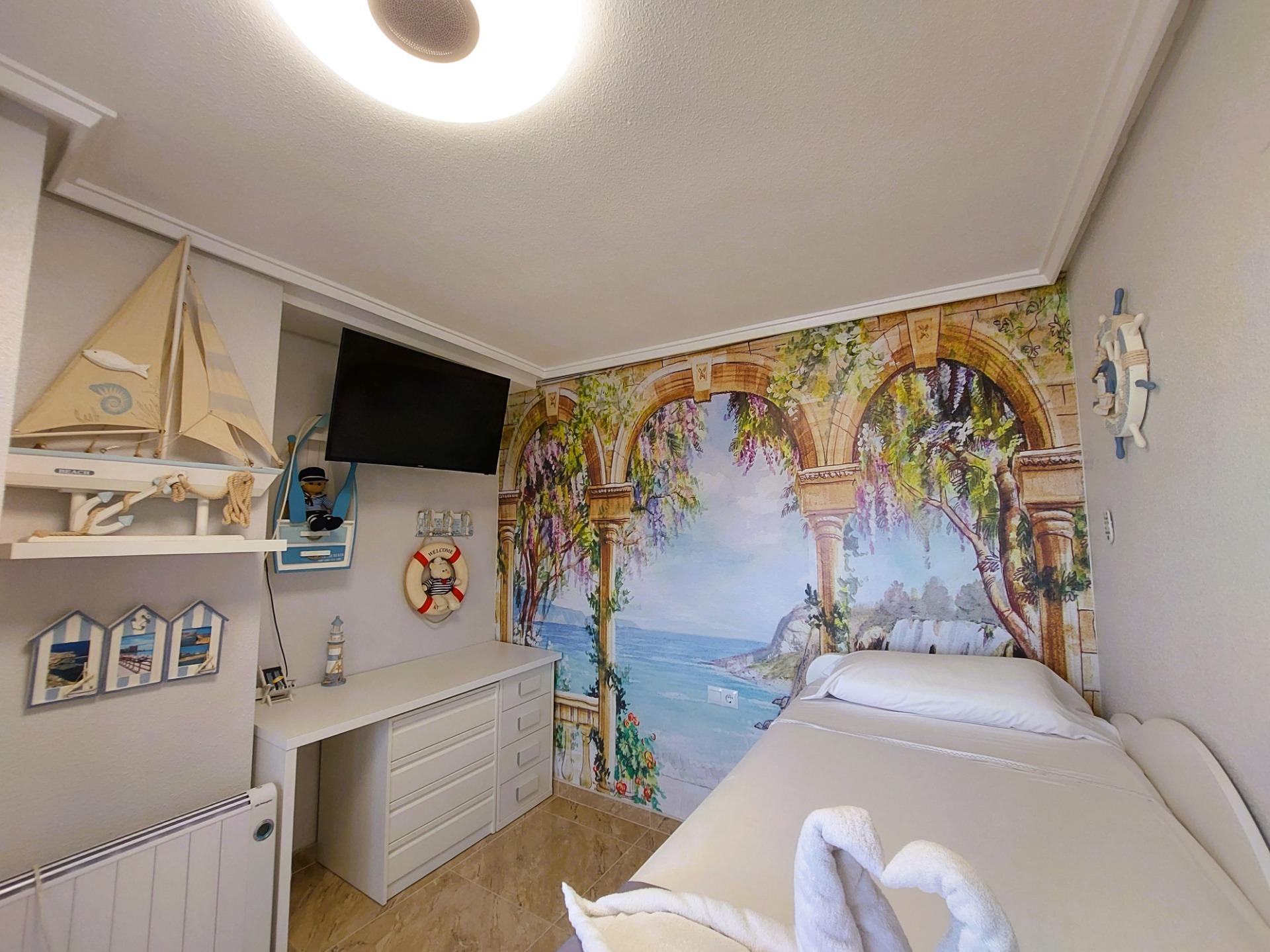 2 Bed, 1 Bath, ApartmentFor Sale, Torrevieja, Alicante