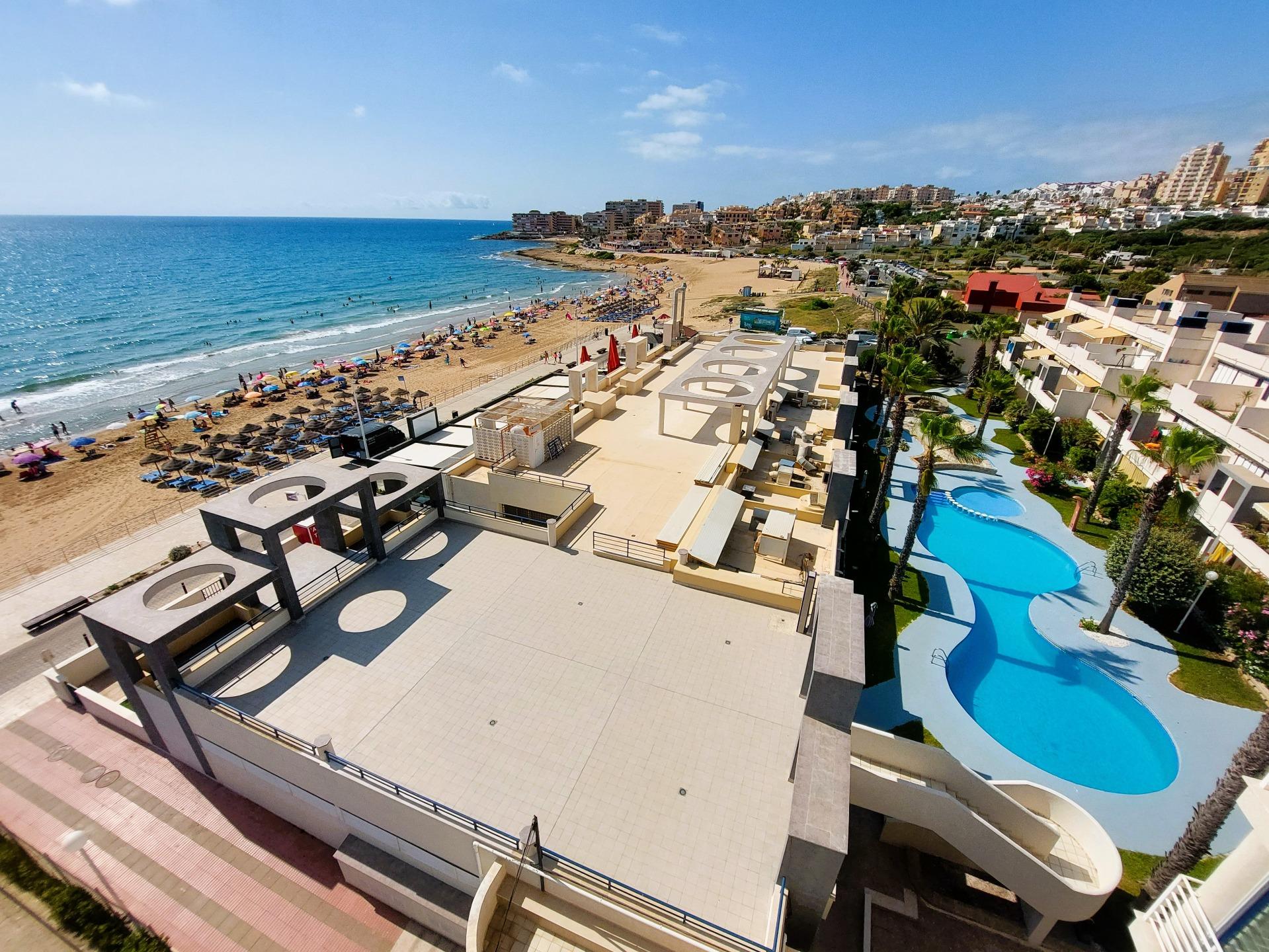 2 Bed, 1 Bath, ApartmentFor Sale, Torrevieja, Alicante