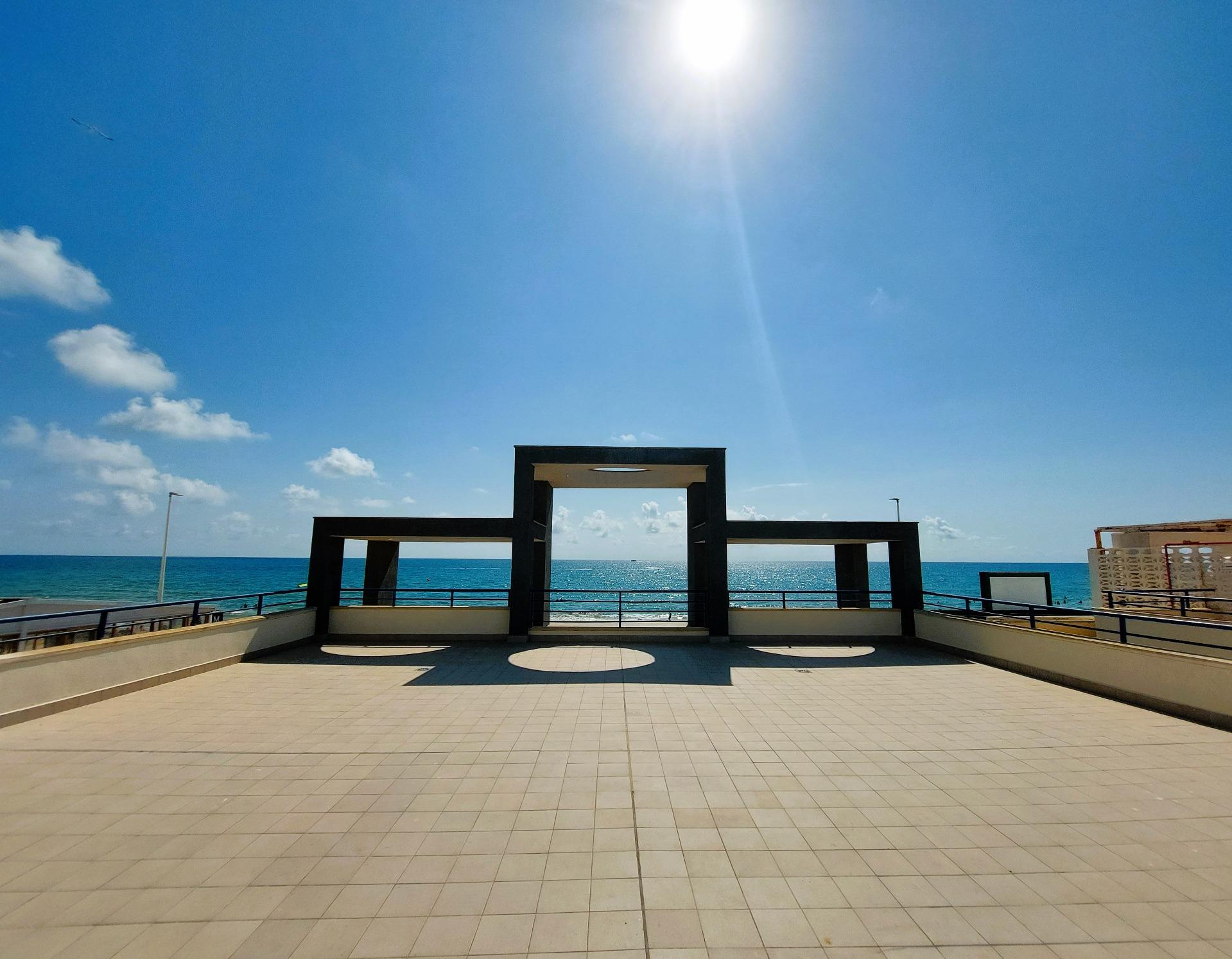 2 Bed, 1 Bath, ApartmentFor Sale, Torrevieja, Alicante