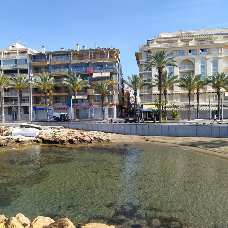 2 Bed, 1 Bath, ApartmentFor Sale, Torrevieja, Alicante