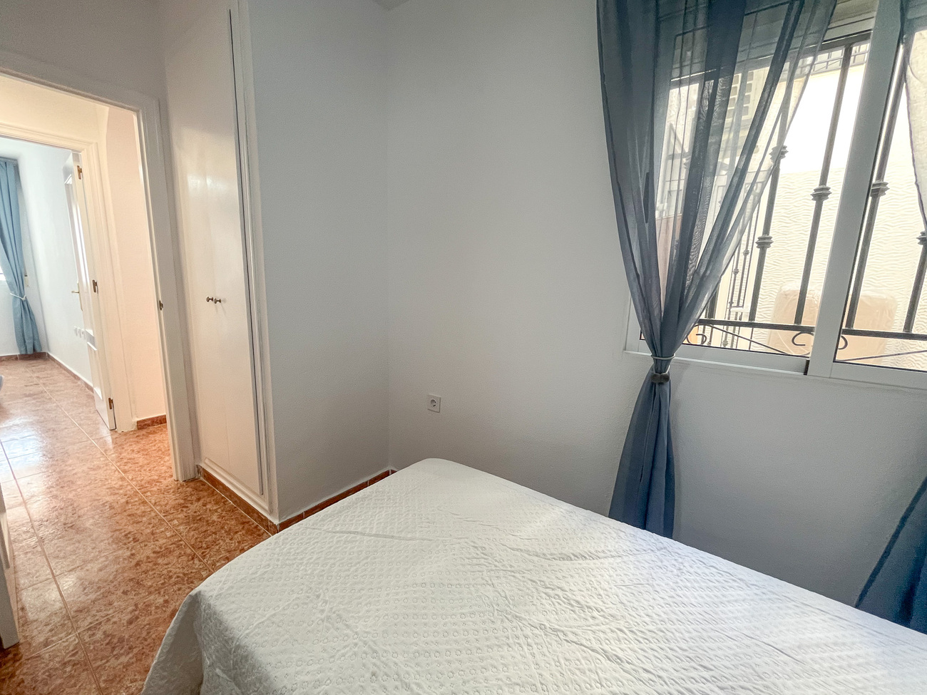 2 Bed, 1 Bath, ApartmentFor Sale, Vistabella Golf Entre Naranjos, Alicante