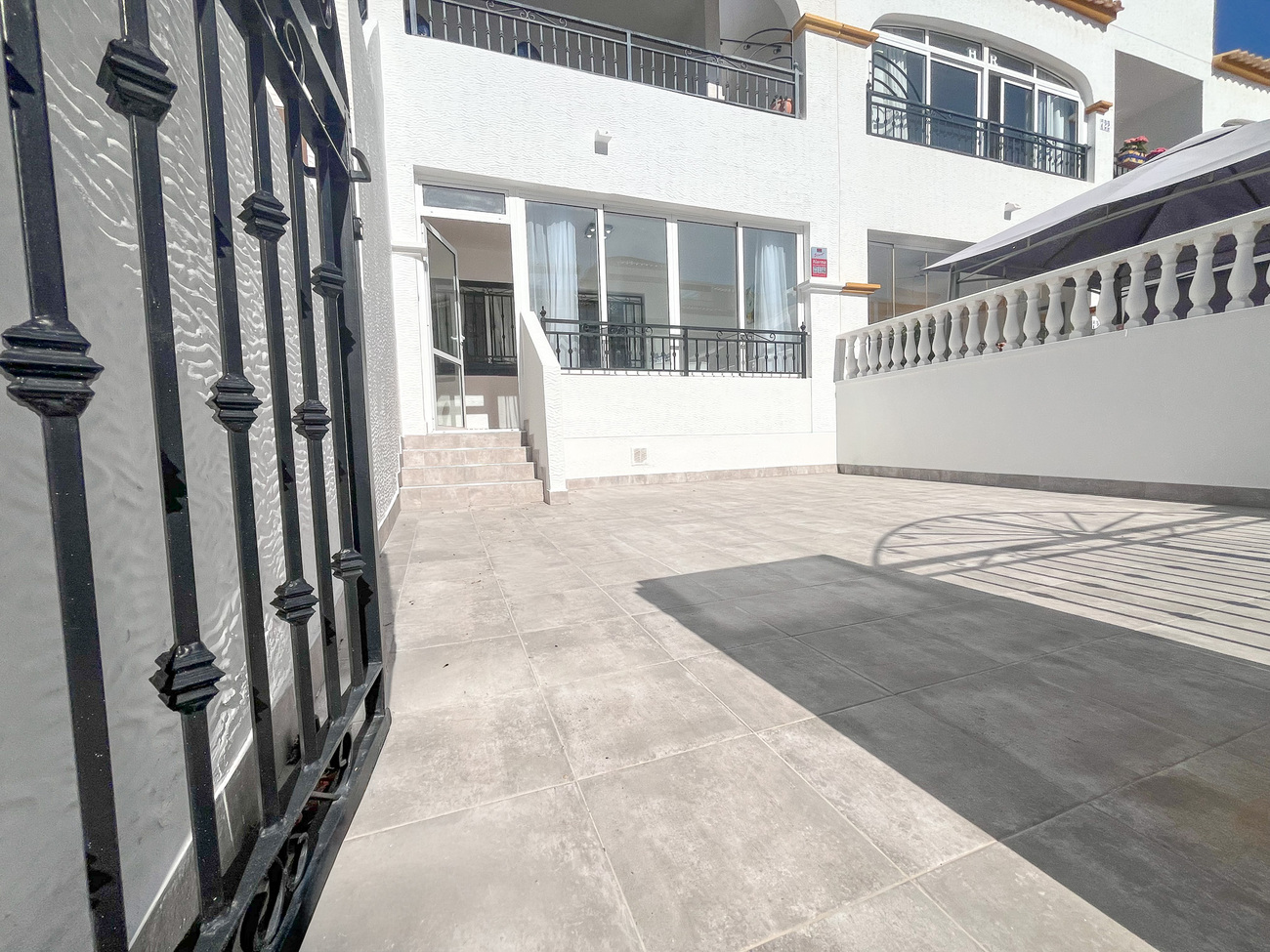 2 Bed, 1 Bath, ApartmentFor Sale, Vistabella Golf Entre Naranjos, Alicante