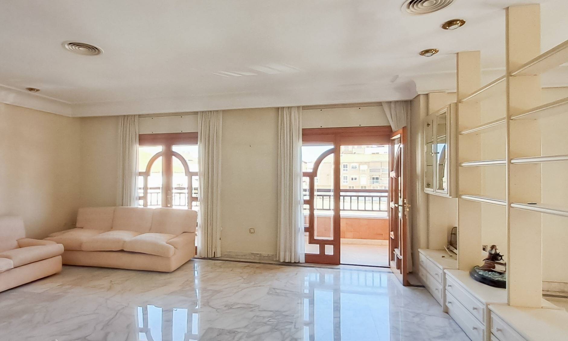 6 Bed, 4 Bath, ApartmentFor Sale, San Pedro Del Pinatar, Murcia