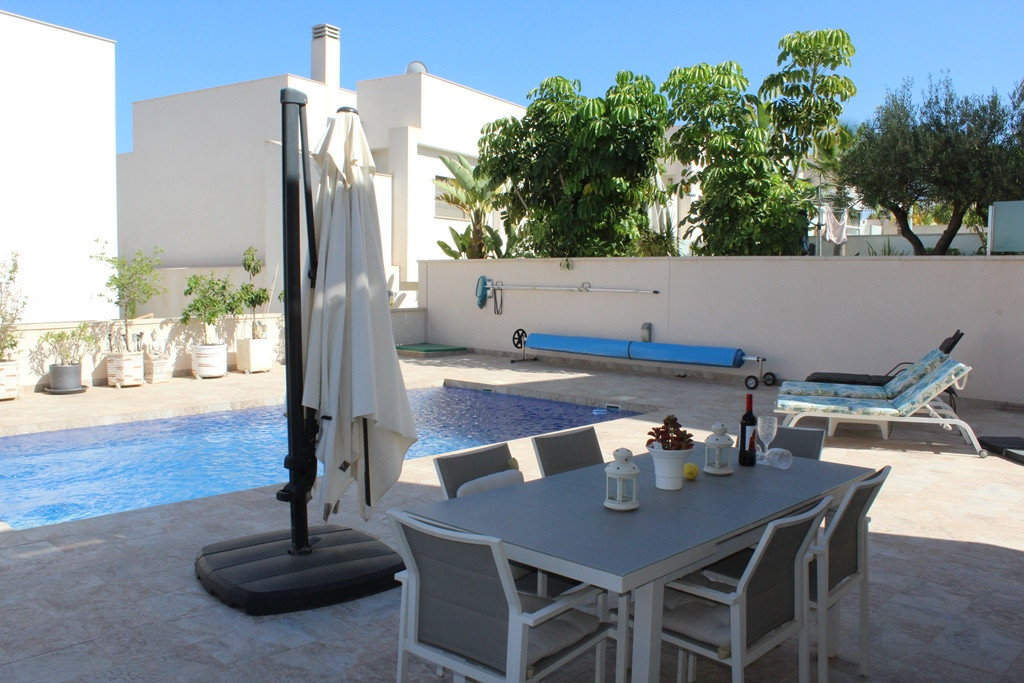 3 Bed, 3 Bath, HouseFor Sale, San Miguel de Salinas, Alicante