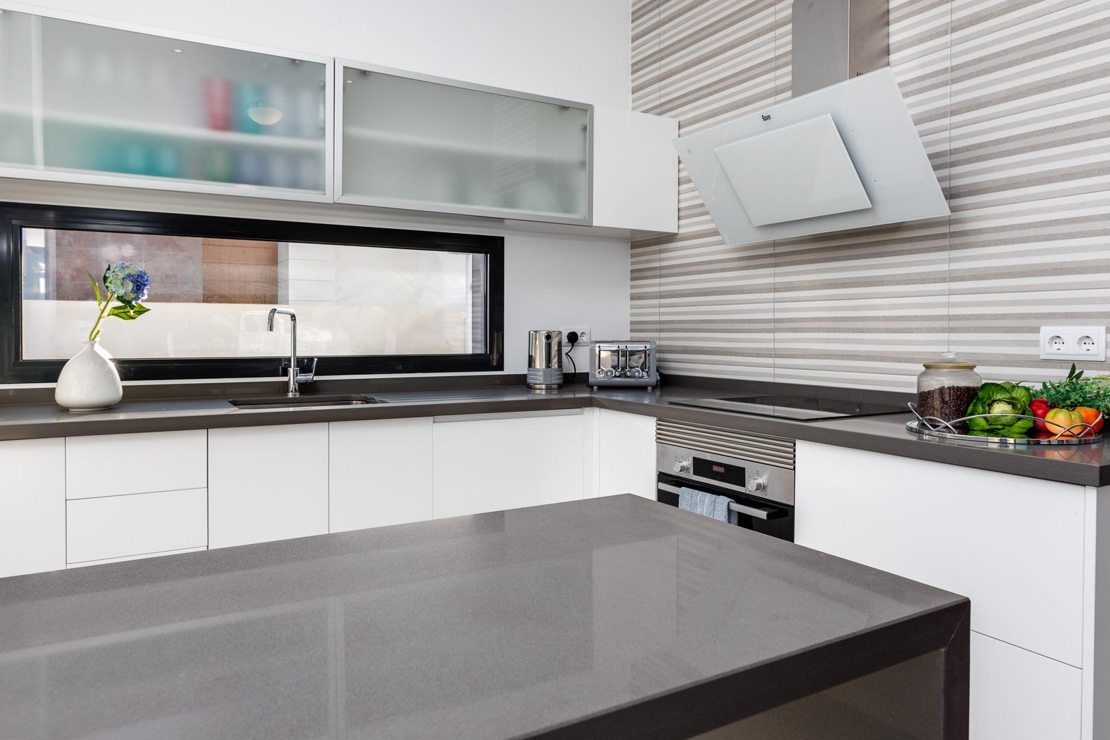 3 Bed, 2 Bath, HouseFor Sale, Pilar De La Horadada, Alicante