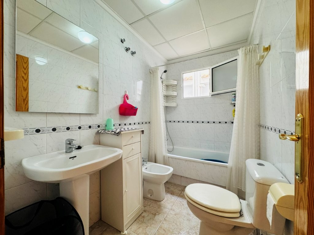 2 Bed, 1 Bath, ApartmentFor Sale, La Mata, Alicante