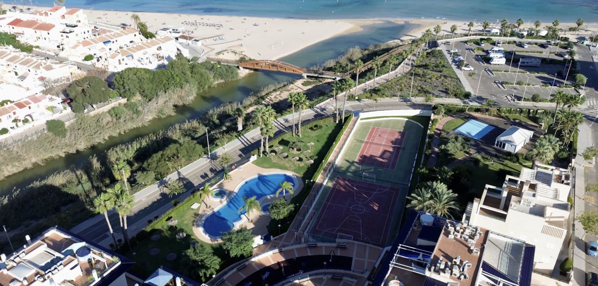 2 Bed, 1 Bath, ApartmentFor Sale, Mil Palmeras, Alicante