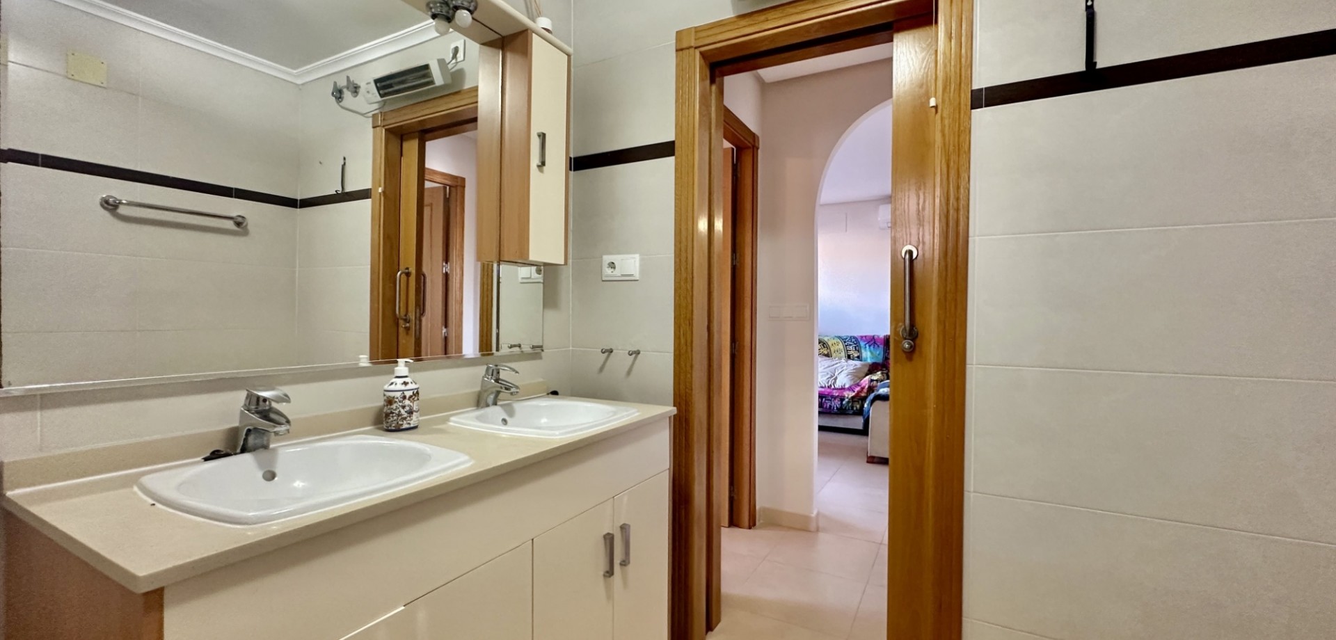 2 Bed, 1 Bath, ApartmentFor Sale, Mil Palmeras, Alicante