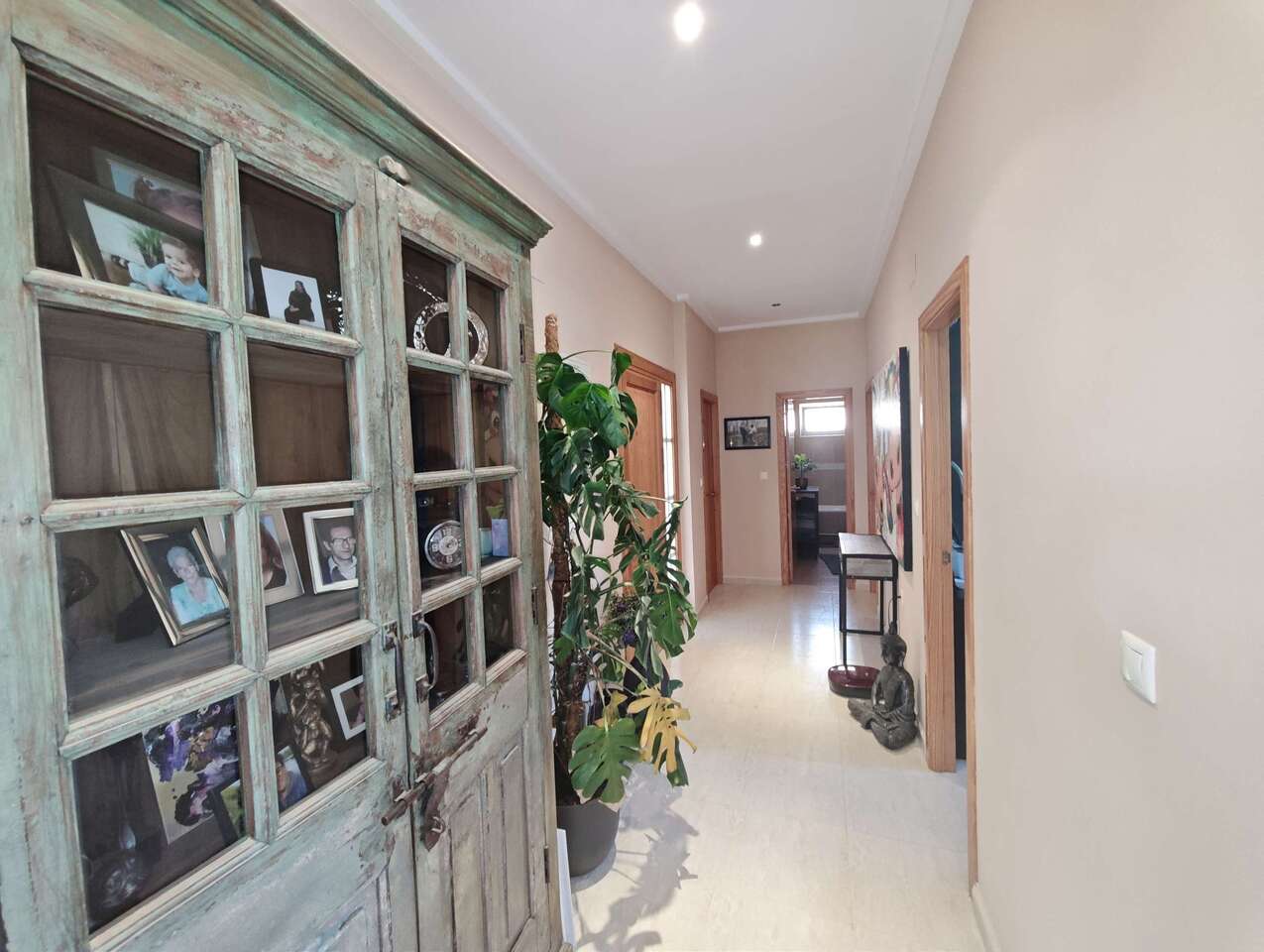 3 Bed, 2 Bath, HouseFor Sale, Sax, Alicante