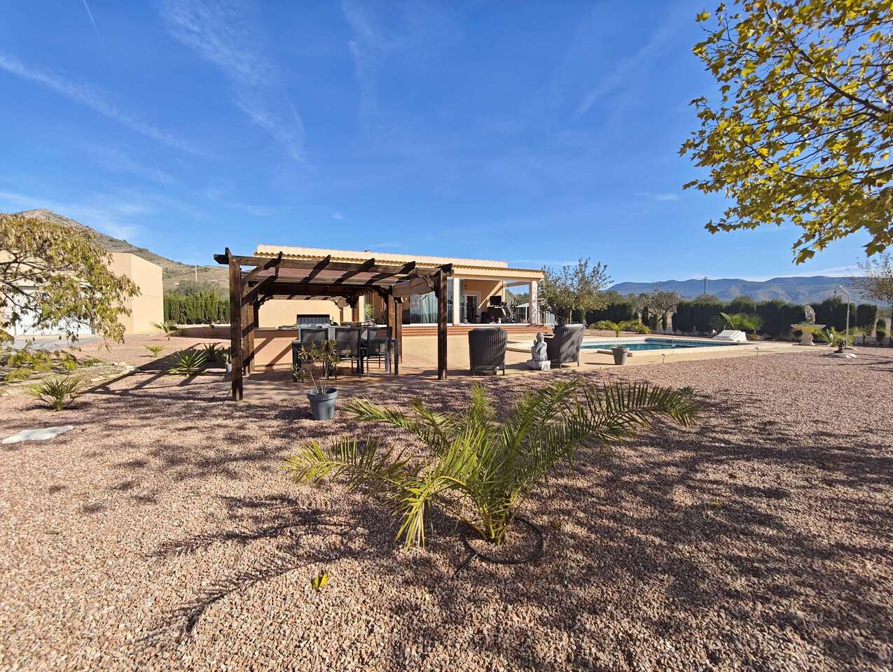 3 Bed, 2 Bath, HouseFor Sale, Sax, Alicante