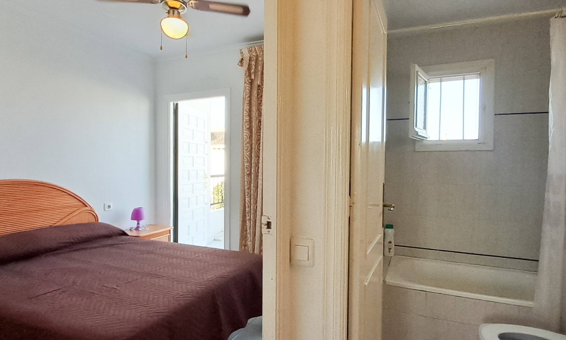 1 Bed, 1 Bath, ApartmentFor Sale, Torrevieja, Alicante