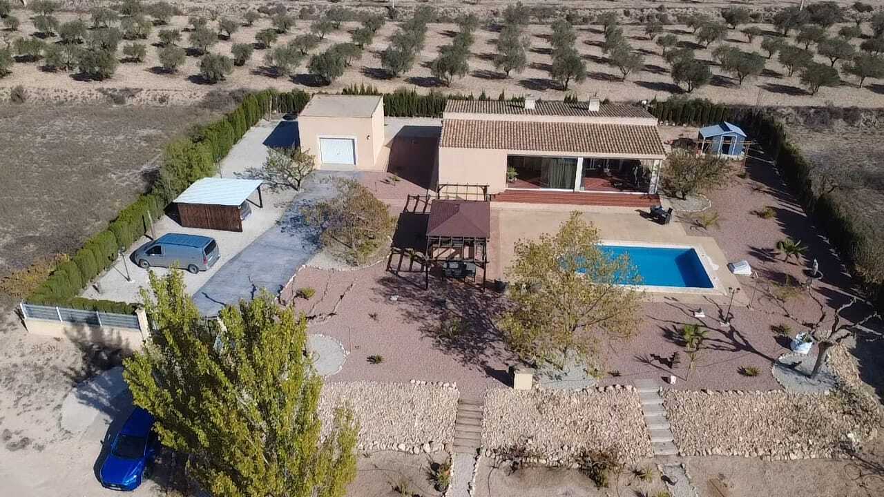 3 Bed, 2 Bath, HouseFor Sale, Sax, Alicante